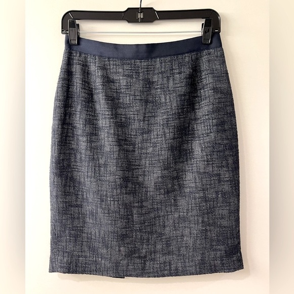 Elie Tahari Tweed Pencil Skirt with Slit - Size 0 Skirts
